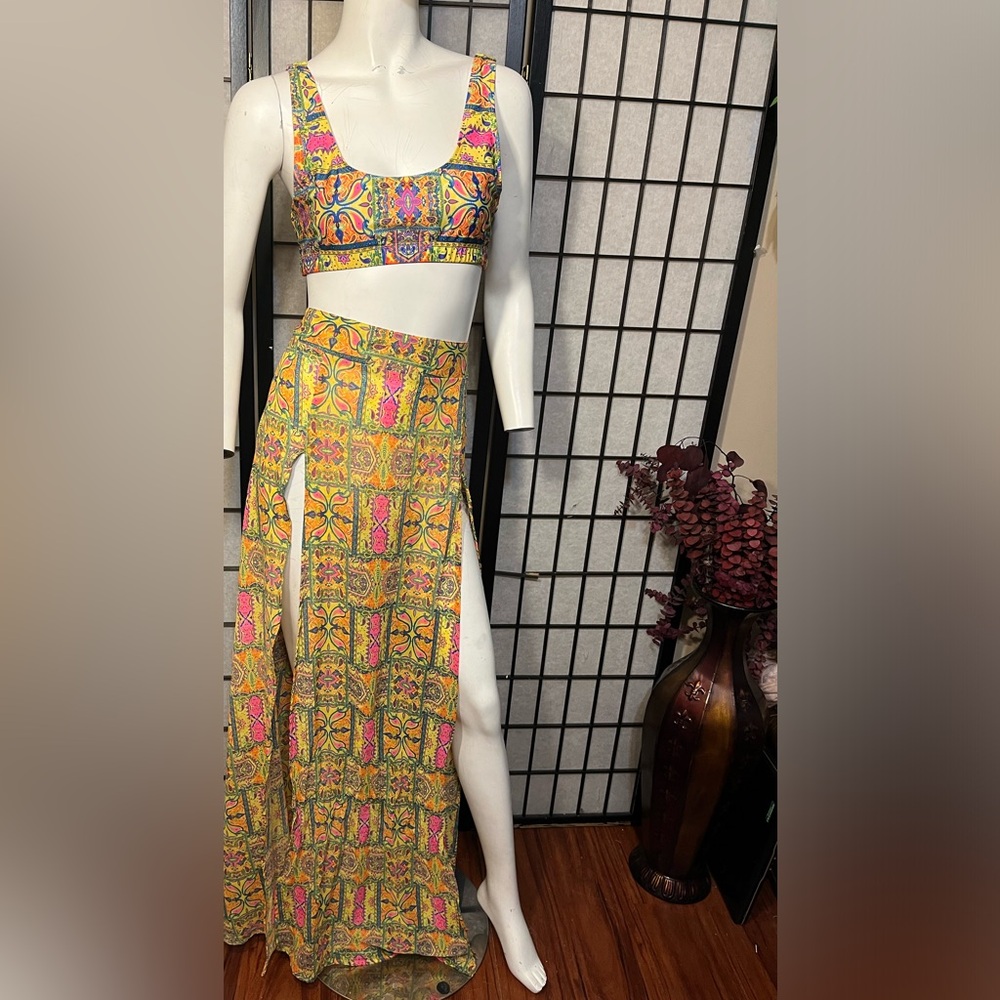 Boohoo Yellow Green Pink Patterned Maxi Skirt with High Slits BOTTOM ONLY